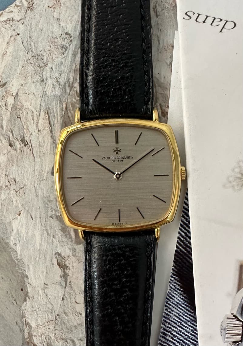 Vacheron Constantin Vintage ref 2136 Gold Dial Manual 18K Yellow Gold